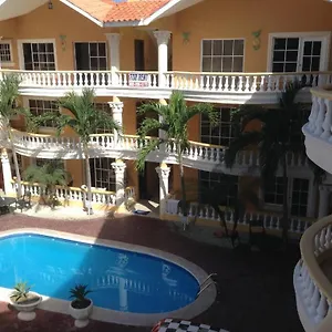 M & L Shared Habitación en casa particular Punta Cana